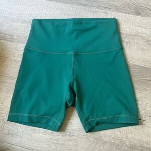 COPY - LULULEMON align biker short